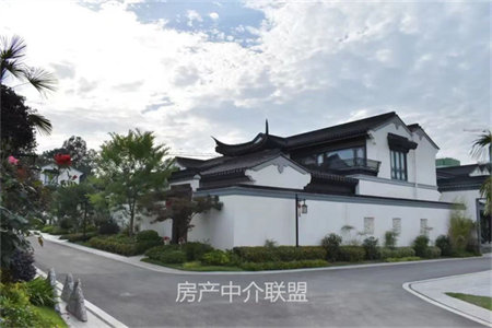 出售泰安育新园小区2室2厅1卫85平精装修